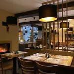 & Restaurant Pod Kastany 3* Krupka
