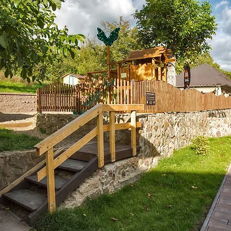 & Restaurant Pod Kastany Szálloda